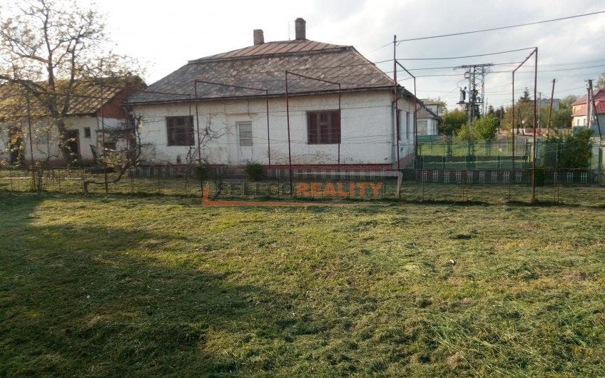 RD s veľkým pozemkom v obci 22km od Michaloviec