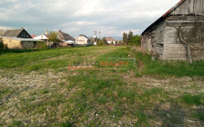 RD s veľkým pozemkom v obci 22km od Michaloviec